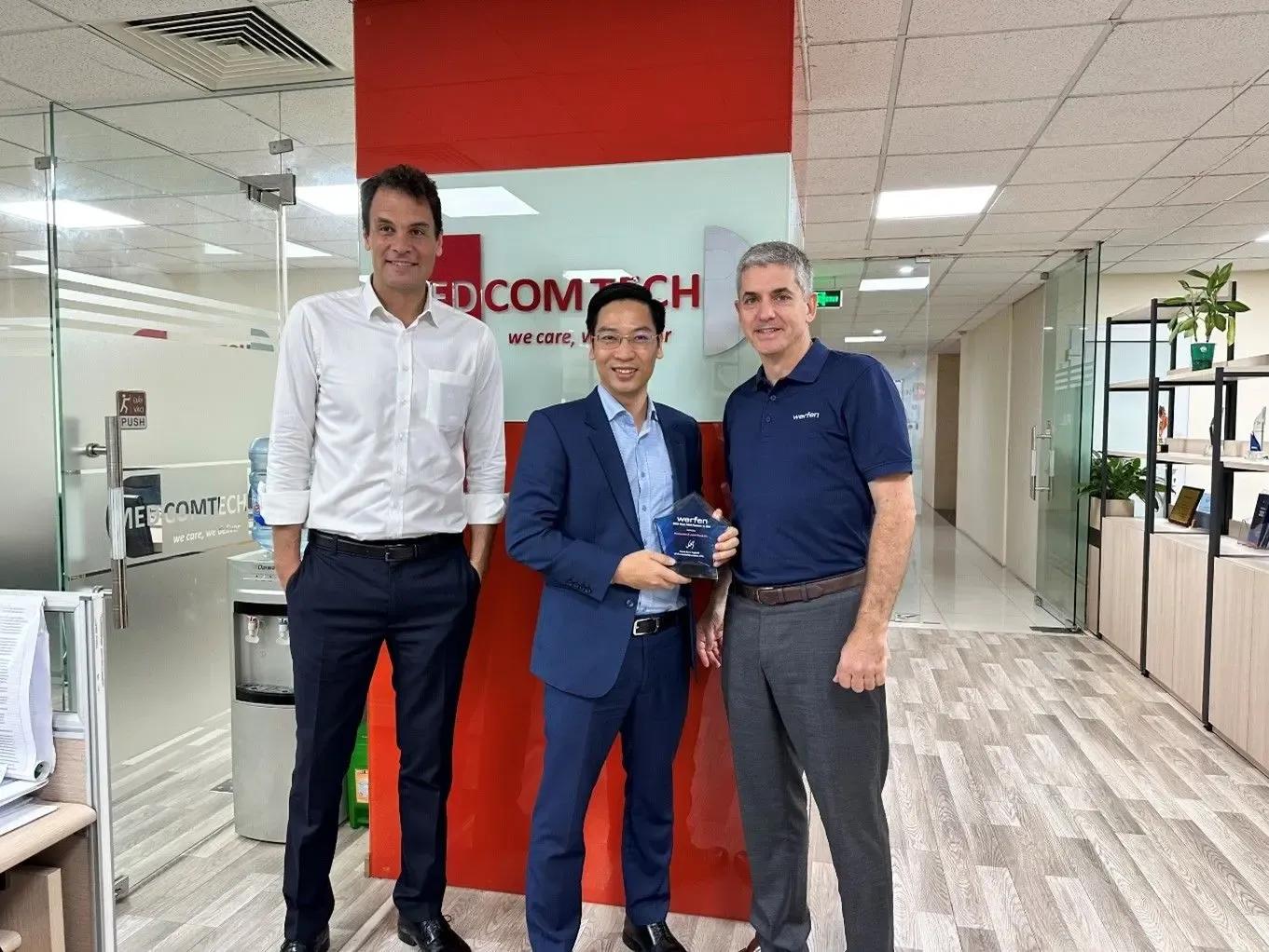 Đối tác quốc tế